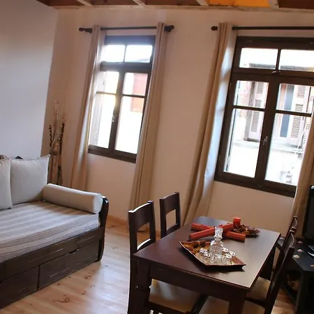 Sofita Suites Pensión 3*